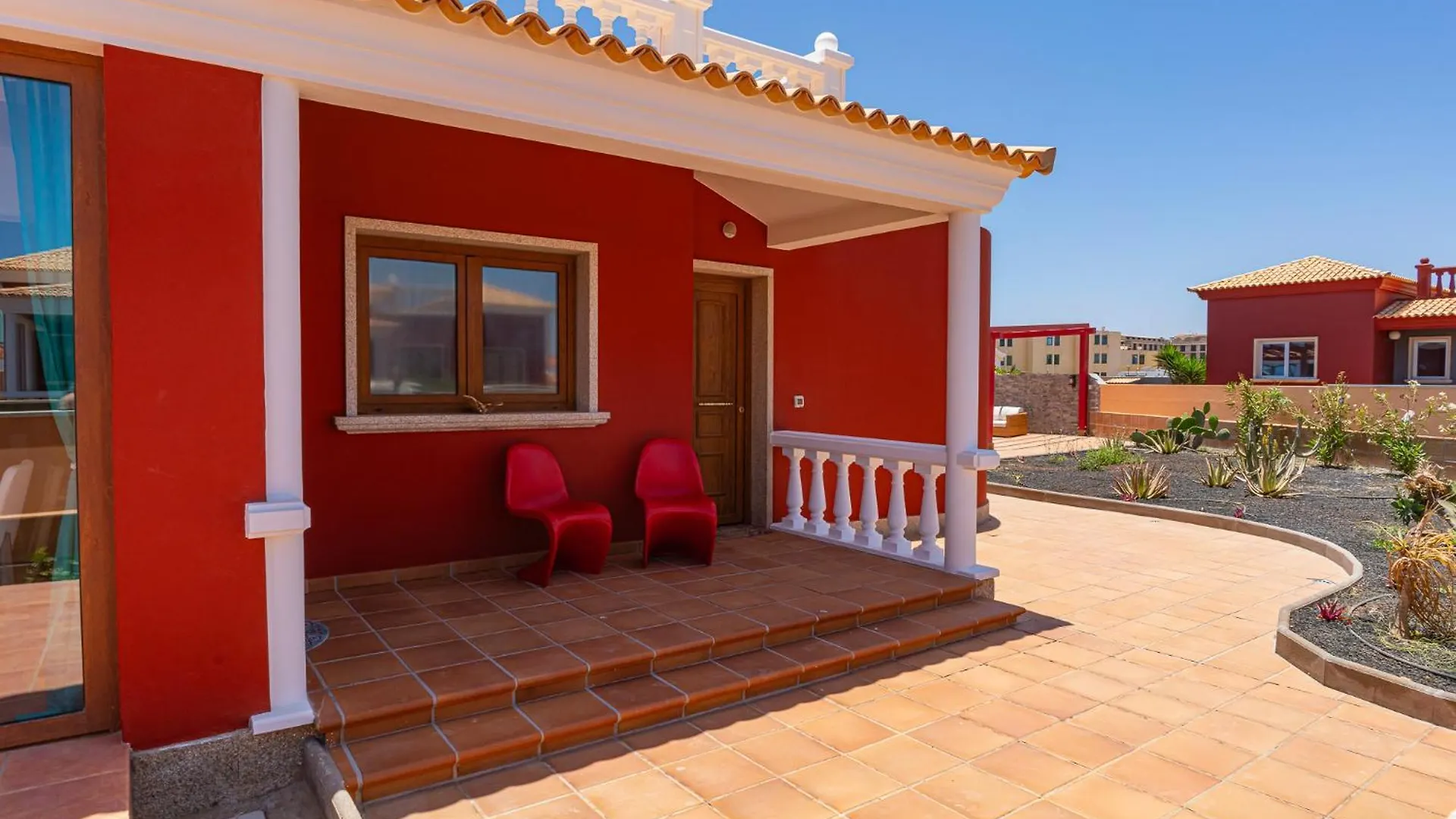 Villa Oceana - Cliffside Retreat Costa De Antigua