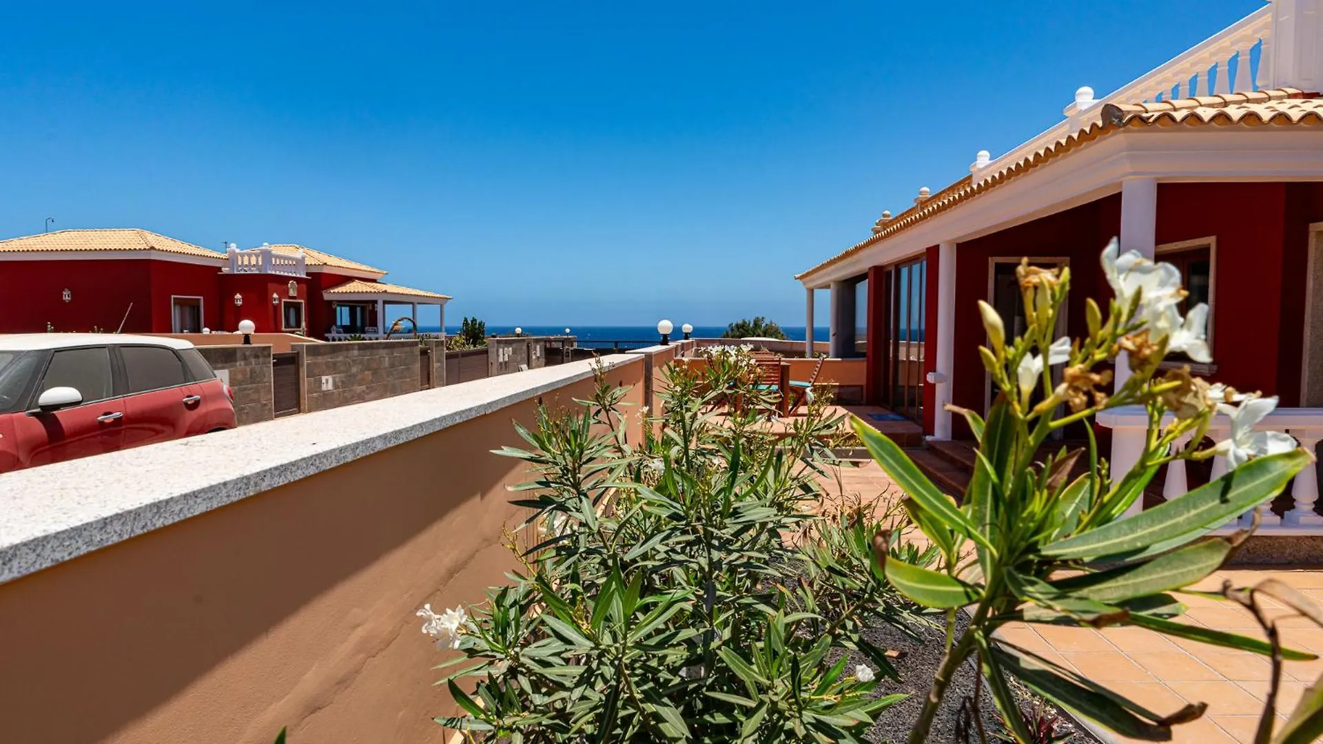 Villa Oceana - Cliffside Retreat Costa De Antigua Spagna