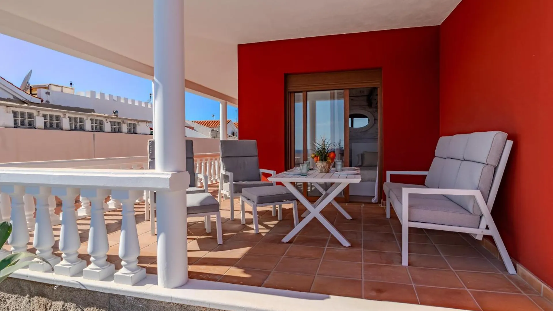 Villa Oceana - Cliffside Retreat Costa De Antigua