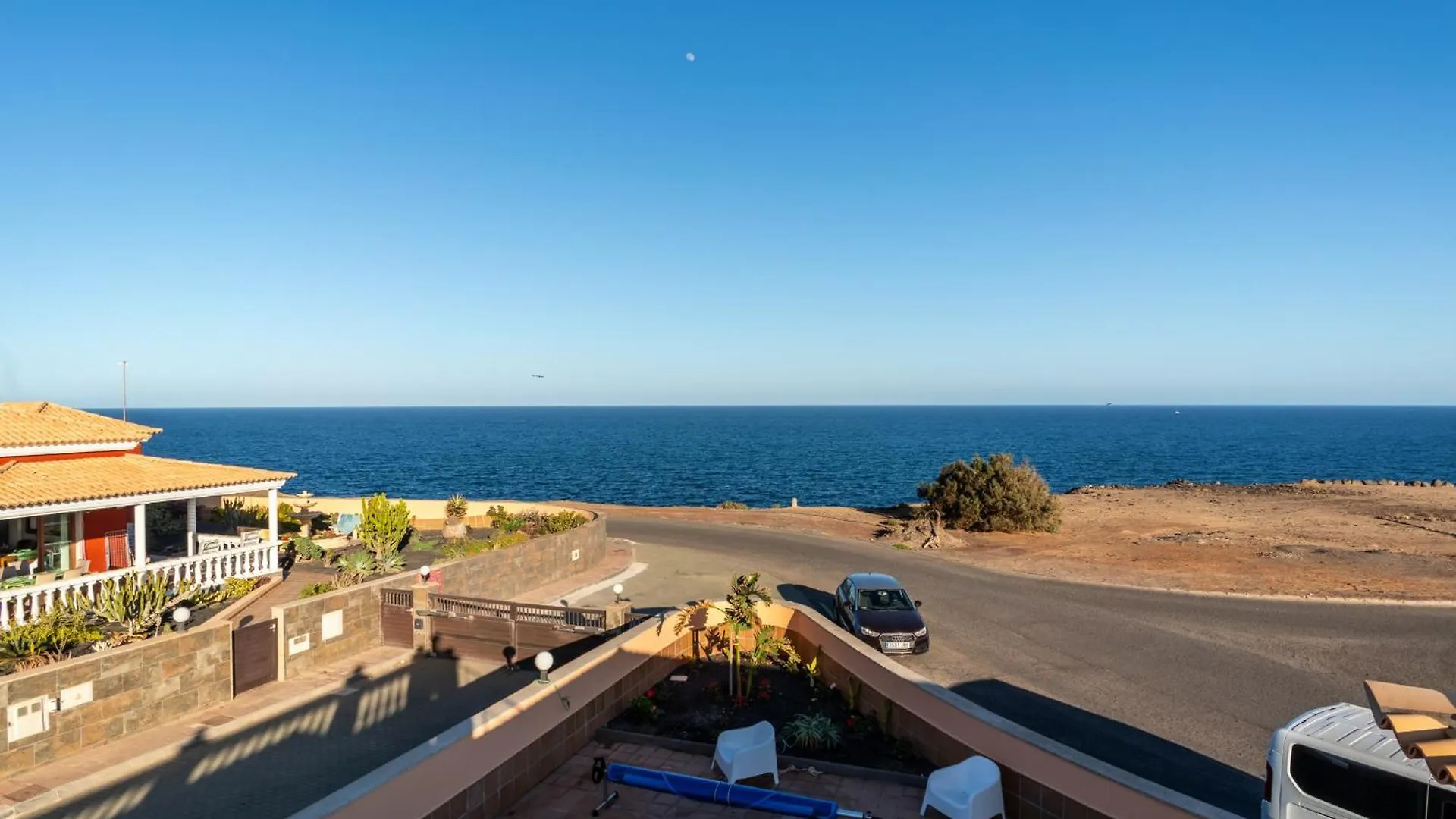 Villa Oceana - Cliffside Retreat Costa De Antigua